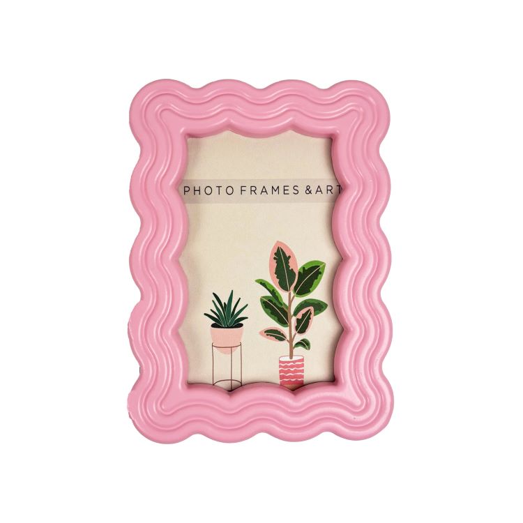 Photoframesandart Wiggly Pink Frame | 6x4"