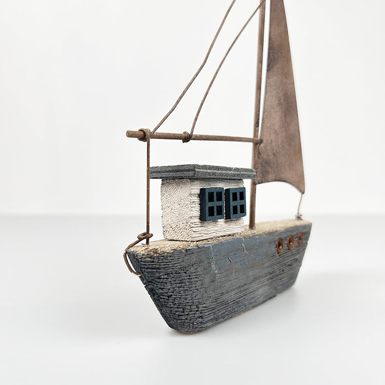 photoframesandart Rustic Wooden Washed Blue Boat | With Metal Sail