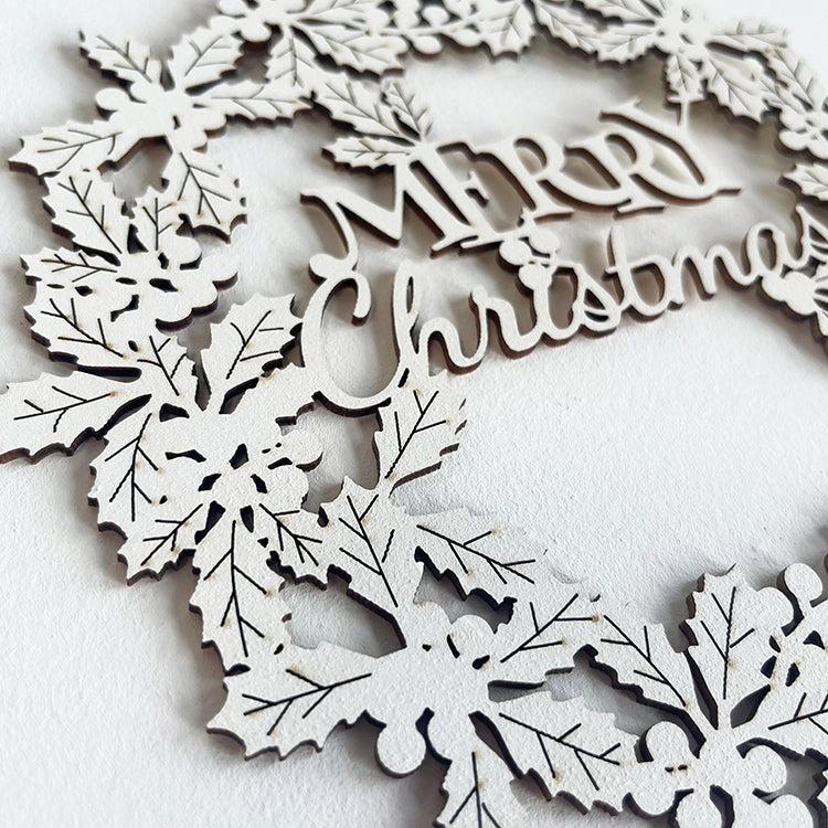 Photoframesandart White Wooden Merry Christmas Wreath
