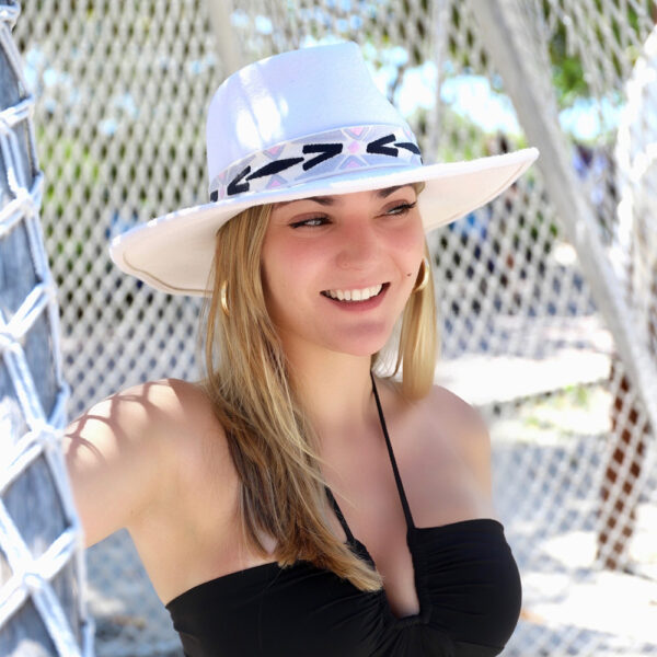 Physician Endorsed New Moon NIKKI BEACH