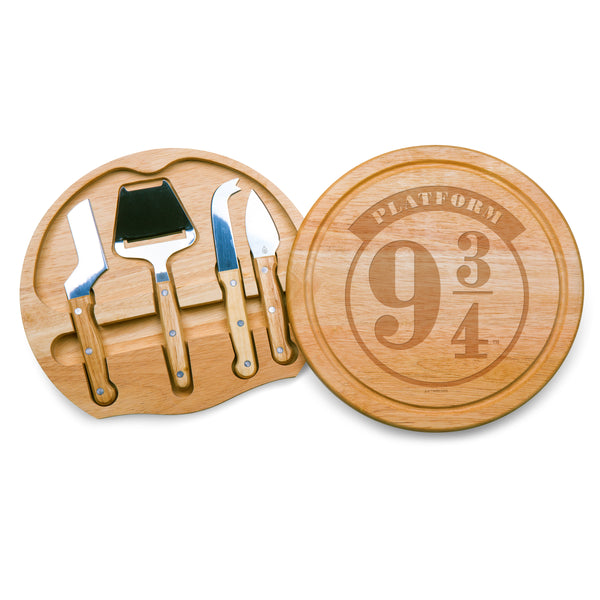 picnic time Harry Potter Platform 9 3/4 - Circo Cheese Cutting Board & Tools Set