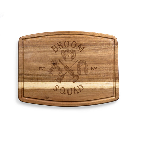 picnic time Hocus Pocus Sanderson Sisters - Ovale Acacia Cutting Board