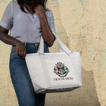 Picnic Time Hogwarts - Harry Potter - Topanga Cooler Tote Bag Sand