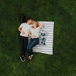 Picnic Time Mickey & Minnie Mouse - Impresa Picnic Blanket