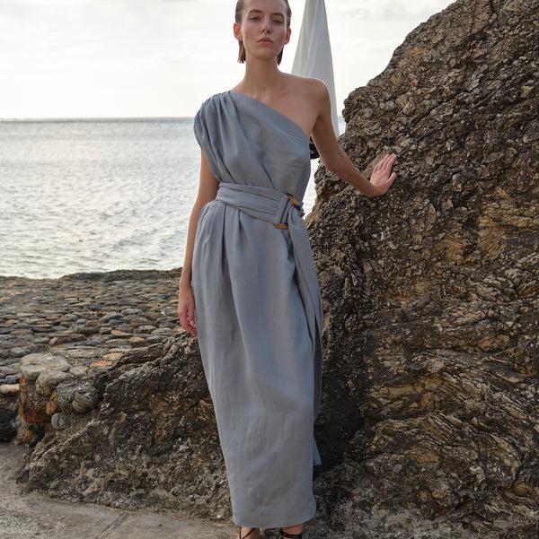 piece of white Aesop Dress Breeze