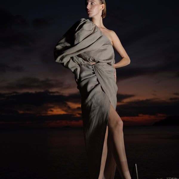 piece of white Amy Skirt Moon