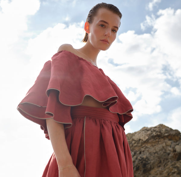 piece of white Daisy Top Cranberry