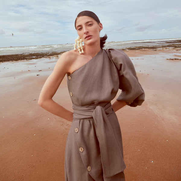 piece of white Rhea Dress Stone