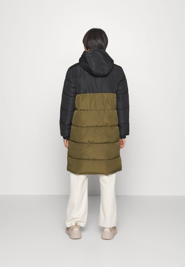 Pieces Petite PCBEE BLOCKED LONG PUFFER JACKET – Winter Jacket Pieces Petite Attractive