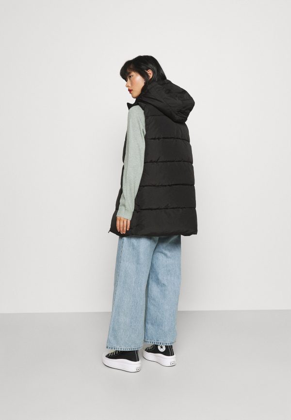 Pieces Petite PCBEE NEW PUFFER VEST – Waistcoat Pieces Petite Featured