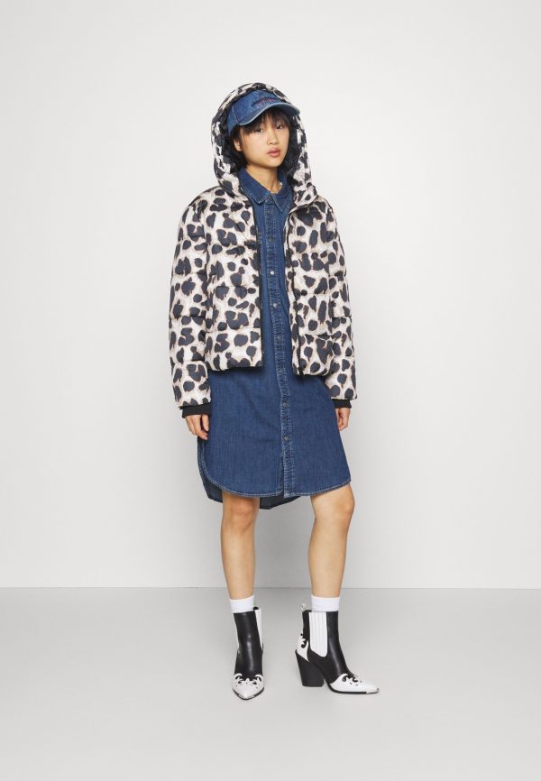 pieces petite PCBEE PRINT PUFFER – Winter jacket Pieces Petite Featured