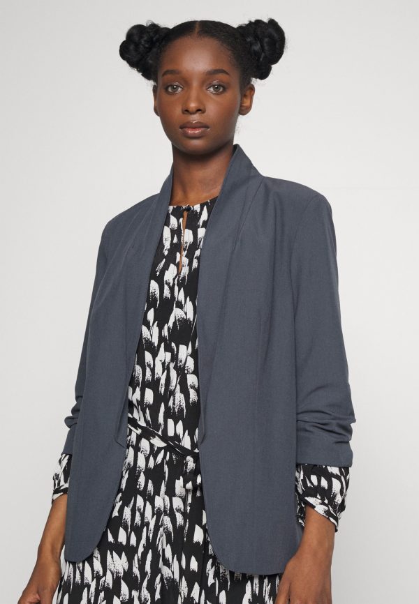 Pieces Petite PCBOSS – Short Coat Pieces Petite Premium