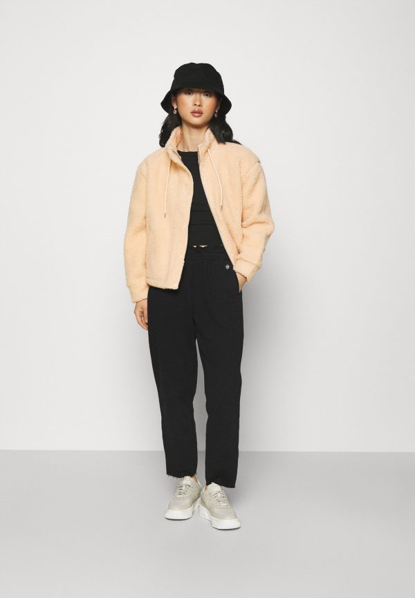 pieces petite PCCAMINO JACKET – Fleece jacket Pieces Petite Attractive