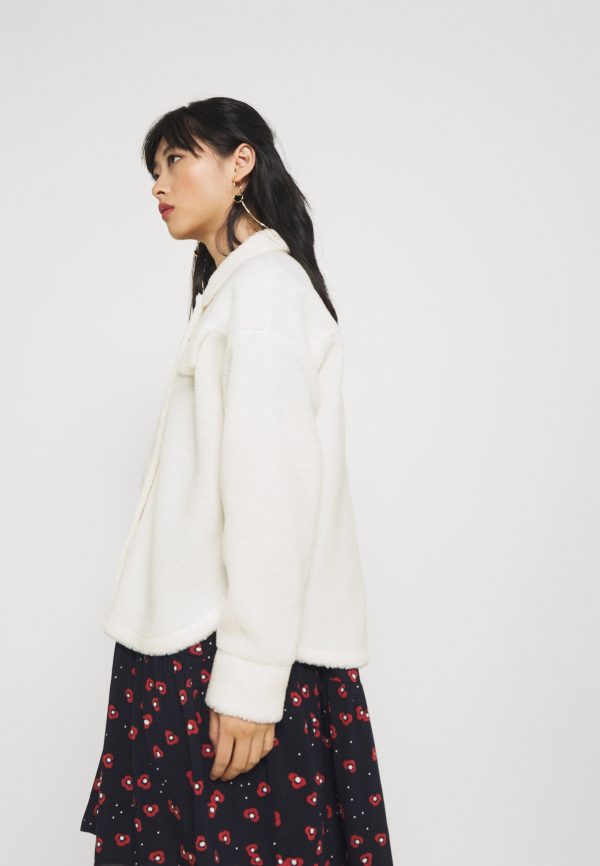 Pieces Petite PCCARMELLO JACKET – Summer Jacket Pieces Petite Cheap