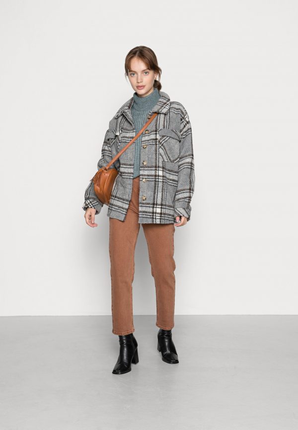 pieces petite PCCILLA HIGH NECK – Jumper Pieces Petite Exclusive