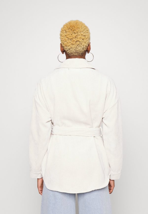 Pieces Petite PCEFFI SELMA OVERSHIRT JACKET – Summer Jacket Pieces Petite Bestsellers