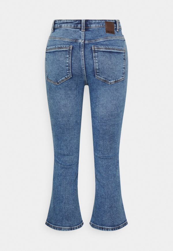 pieces petite PCEMI KICK FLARED – Flared Jeans Pieces Petite Attractive
