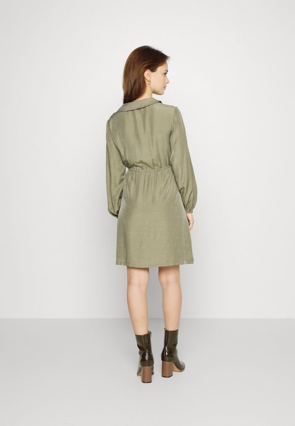 Pieces Petite PCFRAYSON SHIRT – Shirt Dress Pieces Petite Premium