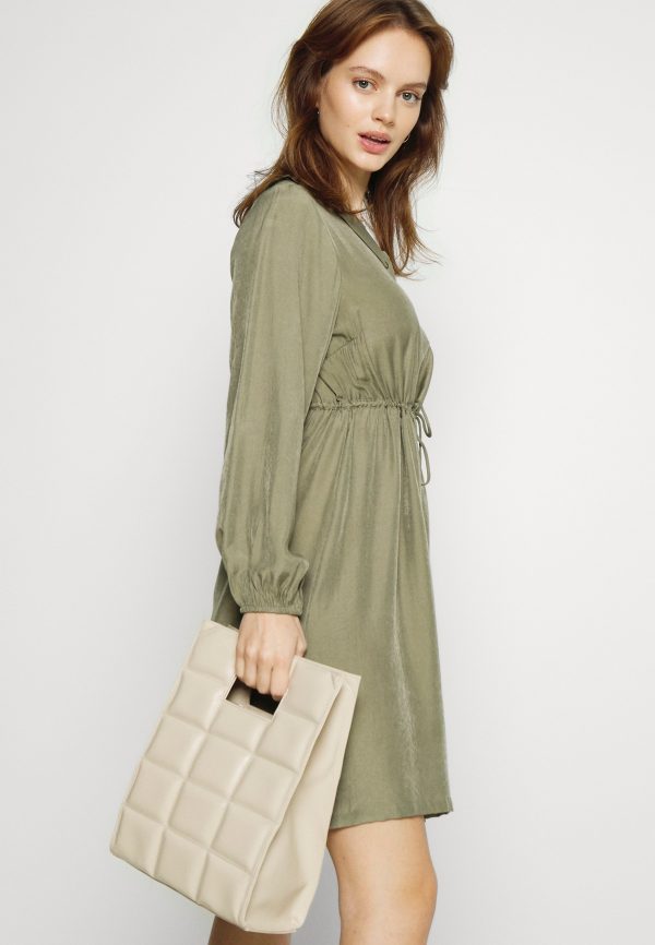 Pieces Petite PCFRAYSON SHIRT – Shirt Dress Pieces Petite Premium