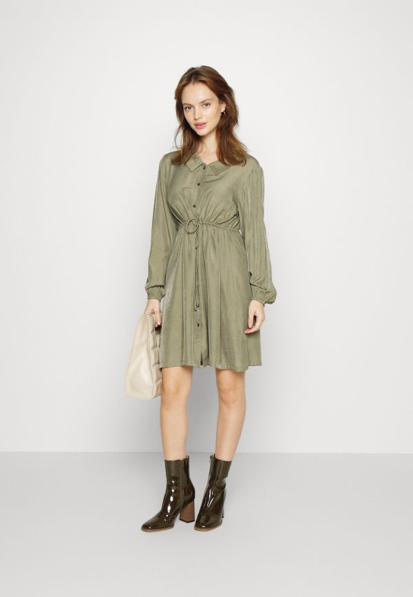 pieces petite PCFRAYSON SHIRT – Shirt dress Pieces Petite Premium