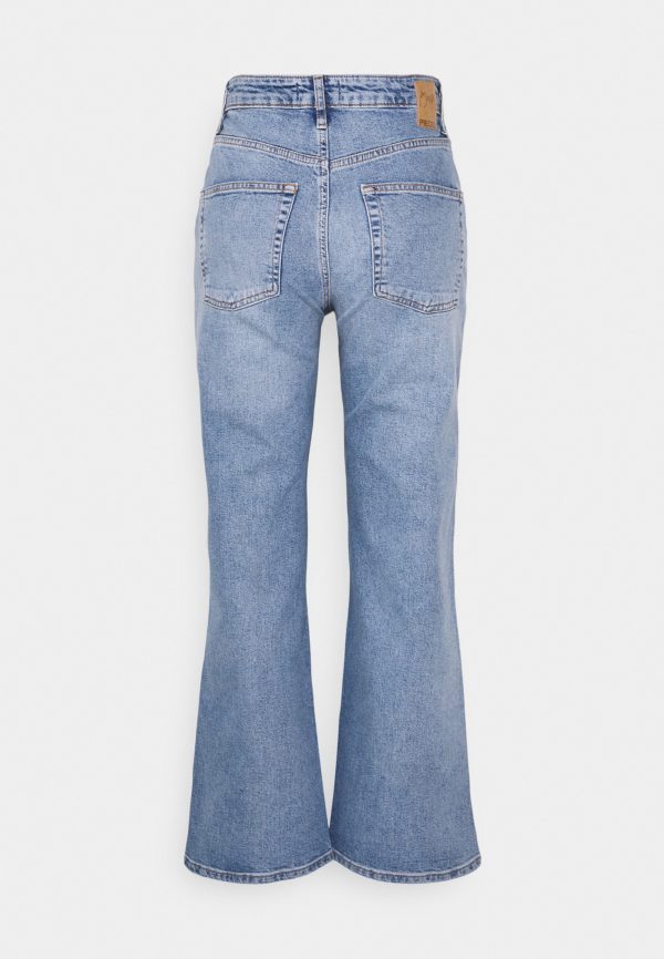 pieces petite PCHOLLY ULTRA WIDE DESTOY – Relaxed fit jeans Pieces Petite Exclusive