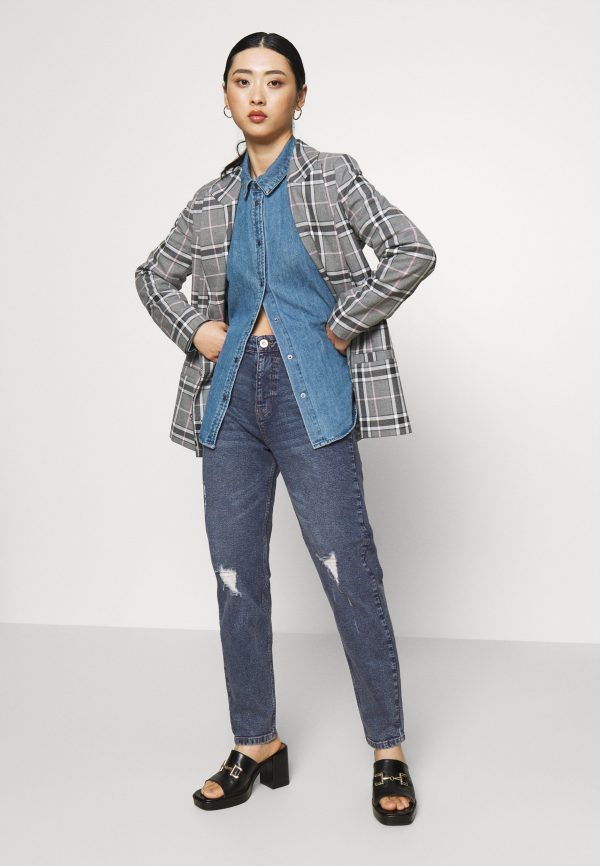 Pieces Petite PCKESIA MOM – Jeans Tapered Fit Pieces Petite Best Choice