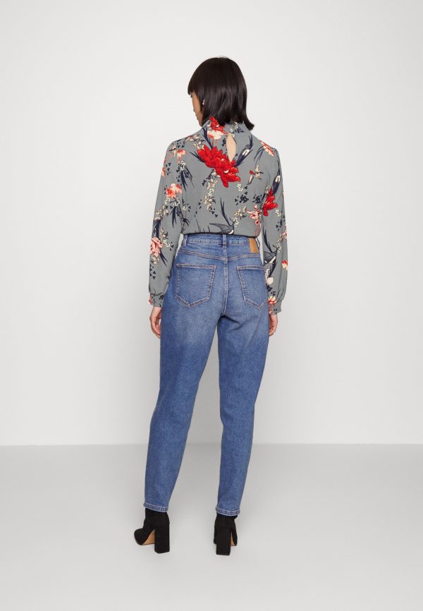 Pieces Petite PCKESIA MOM – Relaxed Fit Jeans Pieces Petite Discount Store