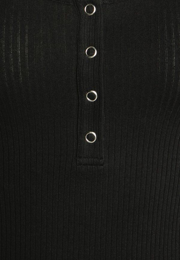 Pieces Petite PCKITTE – Basic T-shirt Pieces Petite Featured