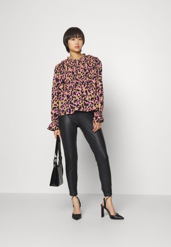 pieces petite PCMELINE – Blouse Pieces Petite Exclusive