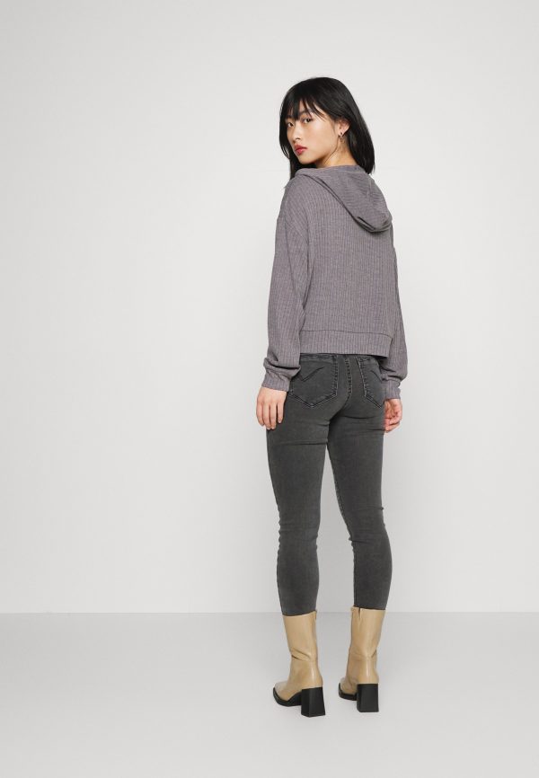 Pieces Petite PCMOLLY HOODIE – Jumper Pieces Petite Best Choice