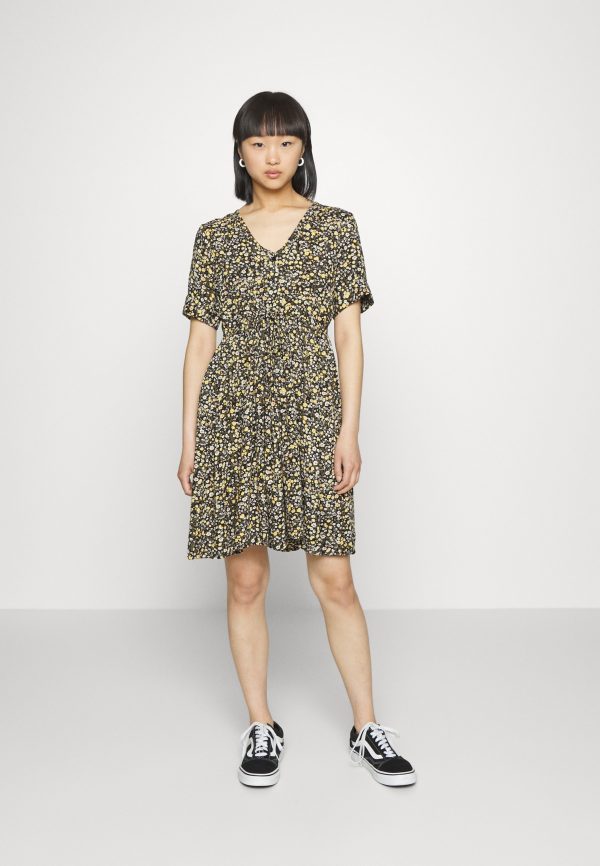 pieces petite PCNYA DRESS – Day dress Pieces Petite Best Choice