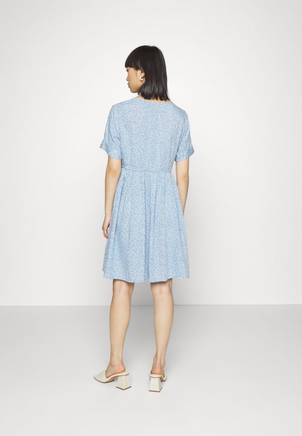 Pieces Petite PCNYA DRESS – Day Dress Pieces Petite Cheap