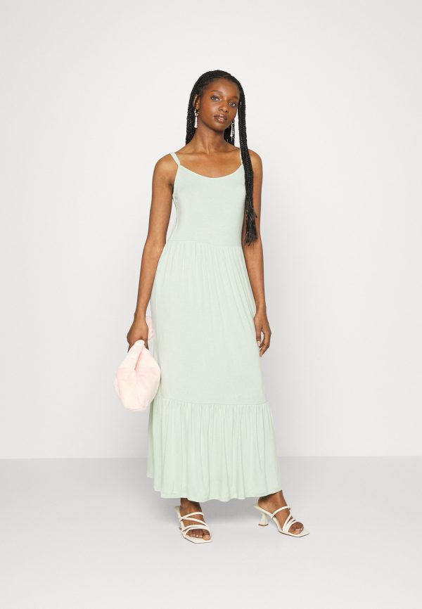 pieces petite PCOSINE STRAP LONG DRESS – Maxi dress Pieces Petite Bestsellers