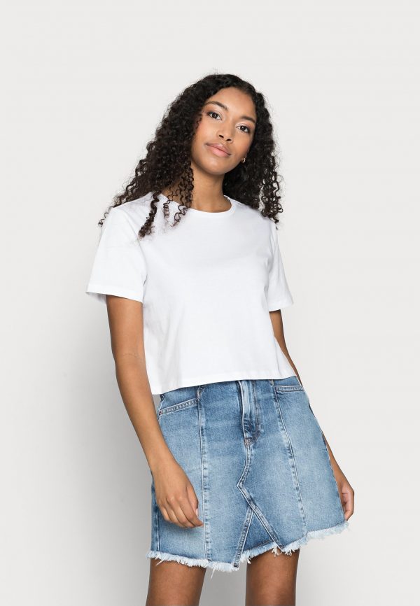 Pieces Petite PCRINA 2 PACK – Print T-shirt Pieces Petite Less Expensive