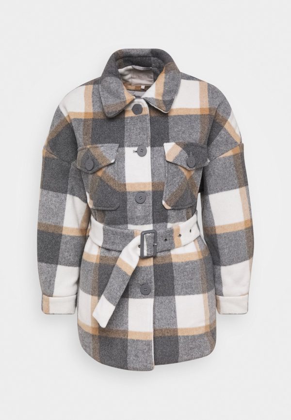 Pieces Petite PCSELMA – Short Coat Pieces Petite Special Style