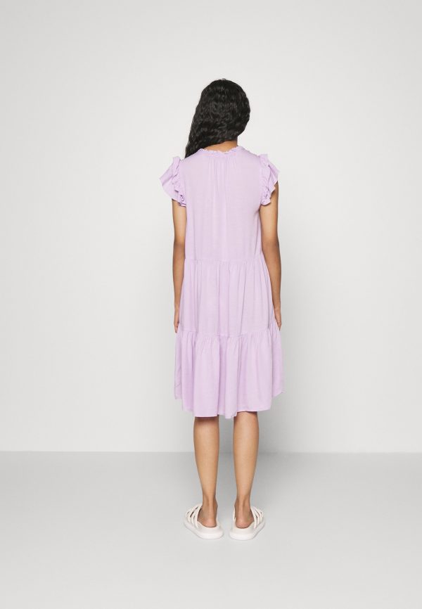 Pieces Petite PCTERESA DRESS – Day Dress Pieces Petite Classical