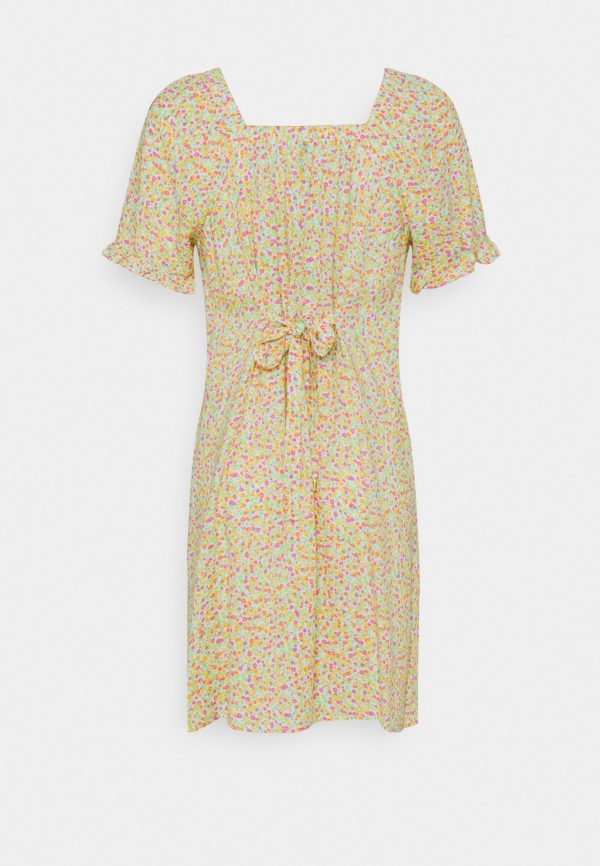 pieces petite PCTIMBERLY DRESS – Day dress Pieces Petite Featured