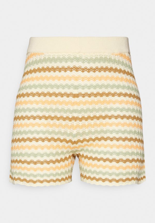 Pieces Petite PCVENICE – Shorts Pieces Petite Lower Prices