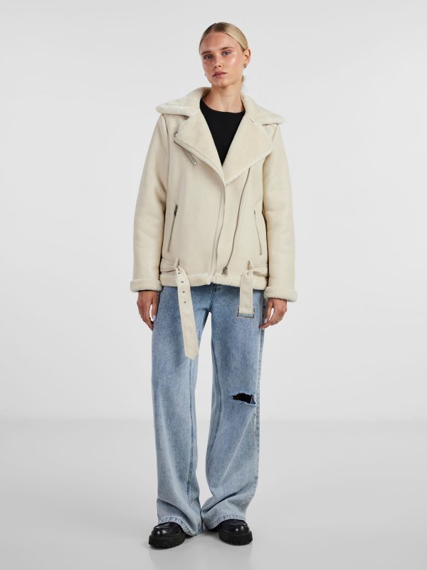 Pieces Petite Pieces Fashion PCNORA FAUX LEATHER JACKET