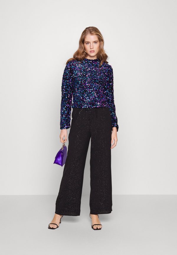 pieces petite PCKAM – Blouse Pieces Petite Featured