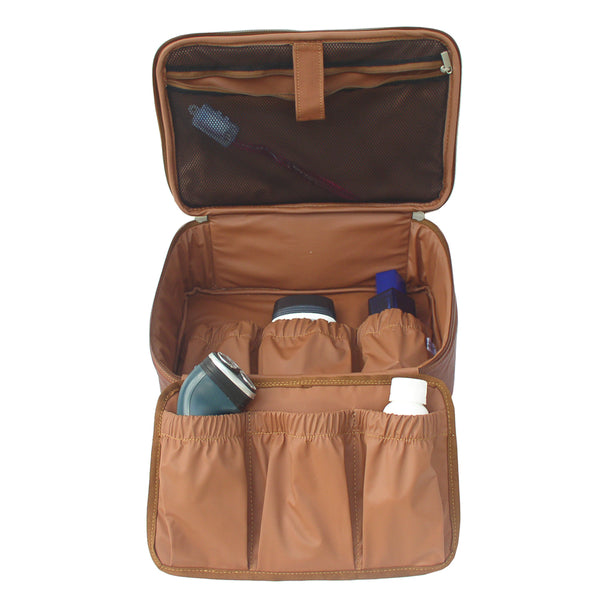 Piel Leather HANGING COSMETIC UTILITY KIT