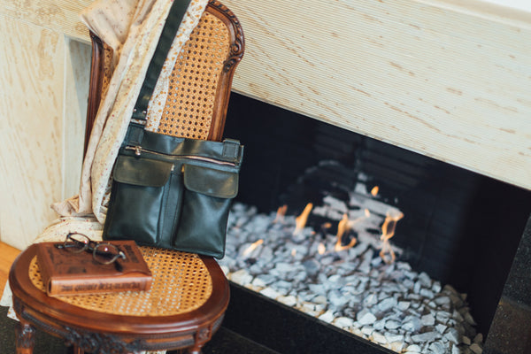 piel leather SMALL SHOULDER MAIL BAG