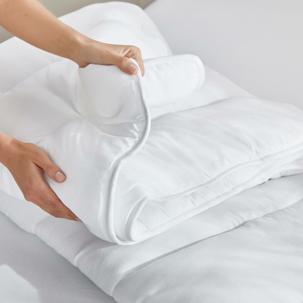 Pikolin Home Aloe Vera 300 Gr Autumn/winter Duvet Cover For Autumn/winter