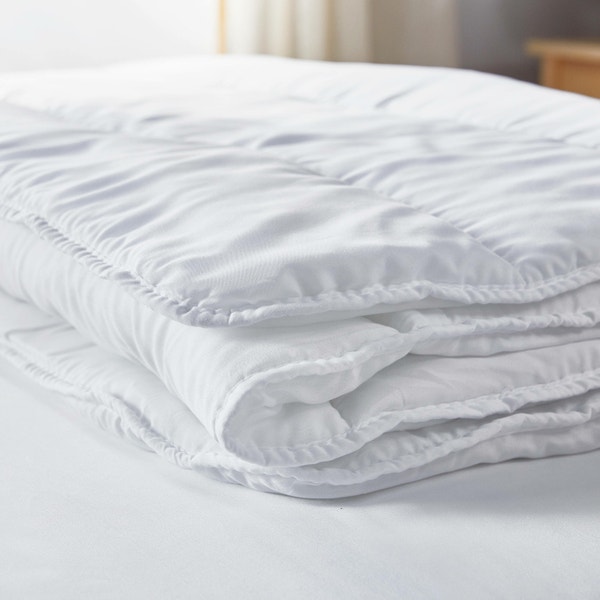 Pikolin Home Aloe Vera Fibre Duvet Cover 400 Gr For Winter