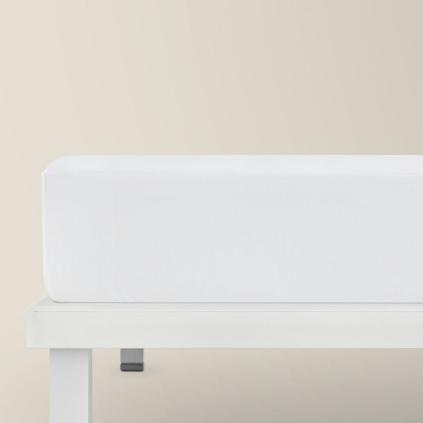 Pikolin Home Hyper-breathable And Waterproof TENCEL™ Mattress Protector