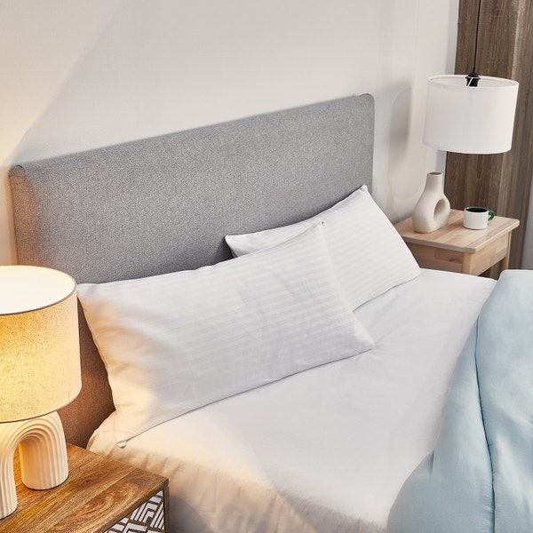 Pikolin Home Pillow Cover 100% Striped Cotton Extra Soft