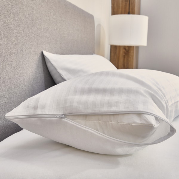 Pikolin Home Pillow Cover 100% Striped Cotton Extra Soft