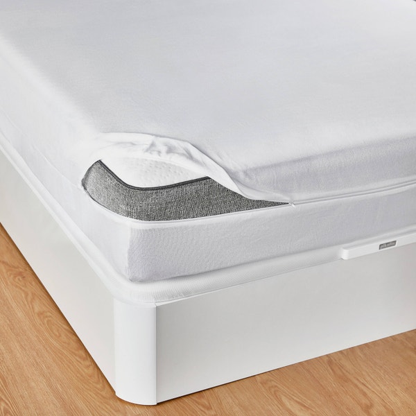 Pikolin Home Terry Towelling Mattress Cover With Breathable Aloe Vera