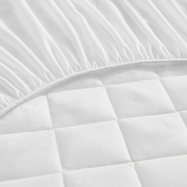 Pikolin Home Waterproof Anti-allergic Quilted Mattress Protector