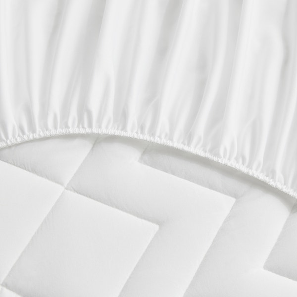 Pikolin Home Waterproof Thermoregulatory Tencel™ Quilted Mattress Protector